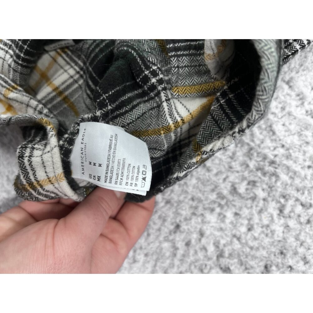 Women's American Eagle Super Soft Black Yellow Plaid Button Down Top Size M - Picture 7 of 8